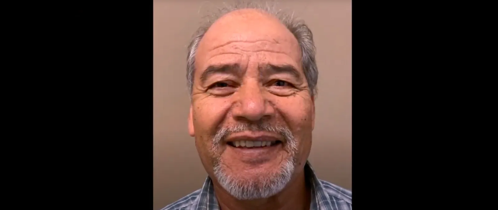 Isidro sharing his jaw tumor removal and reconstruction experience